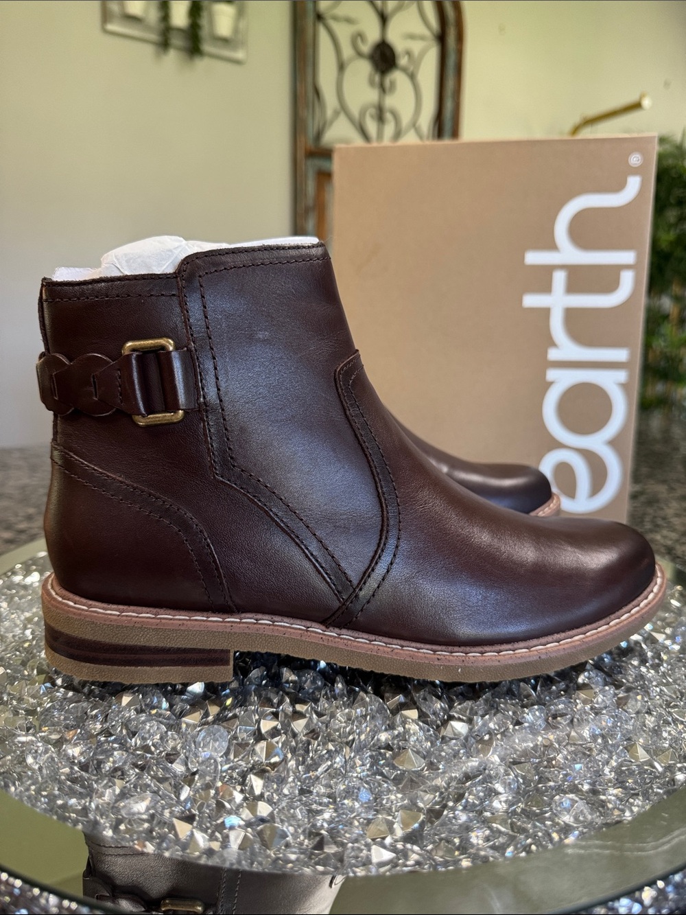 Earth Dark Brown Leather Ankle Boots with braided and buckle Detail NEW 7.5